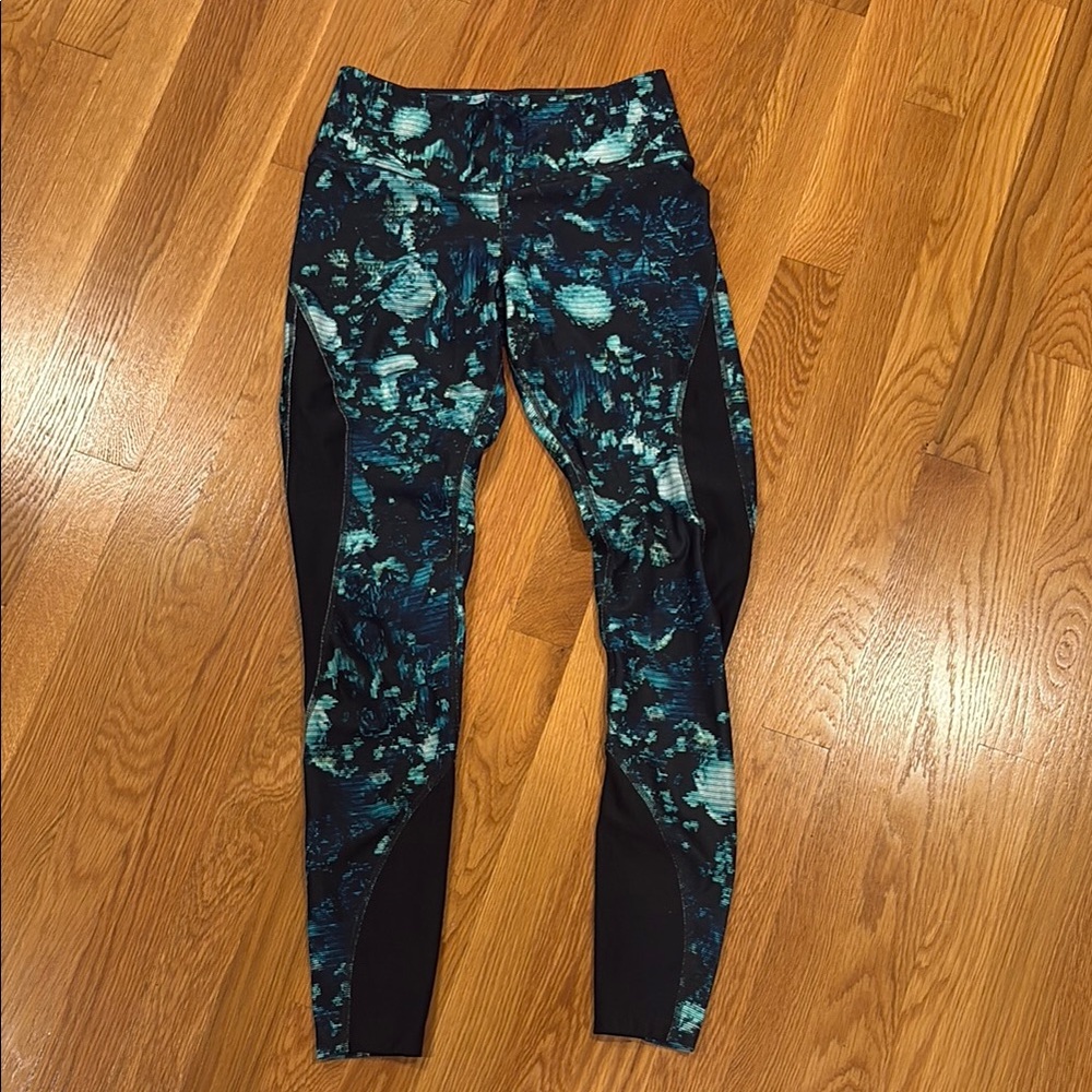Nike Dri-Fit Floral Patterned Leggings